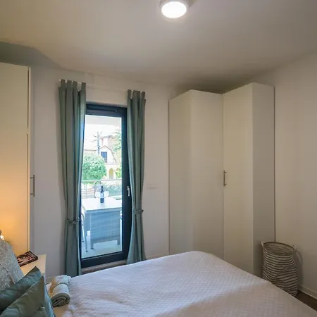 Romai Haz 1. Emma Apartament Siófok