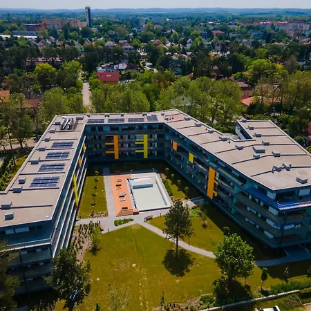 Romai Haz 1. Emma Apartament